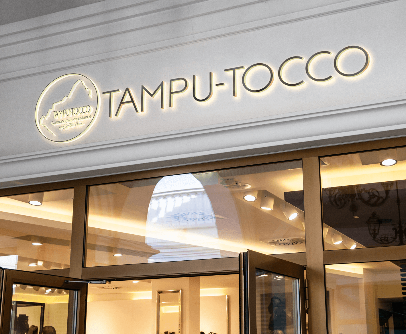 Signaletique TampuTocco facade